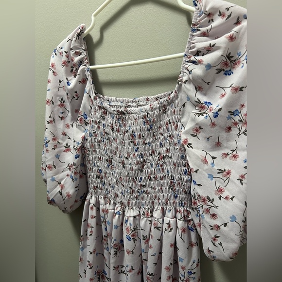 Flower Dress - Picture 2 of 3